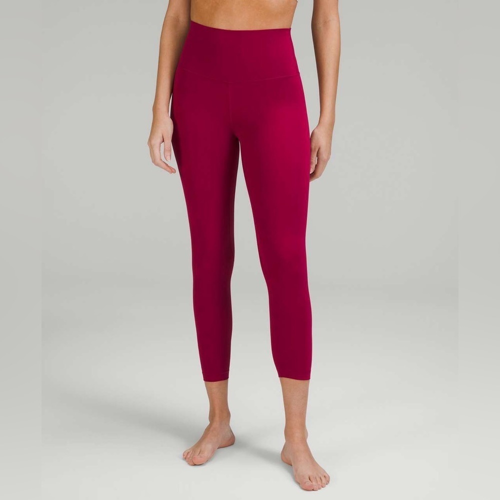 Lululemon Align High Rise Crop 23” Pomegranate size 12
